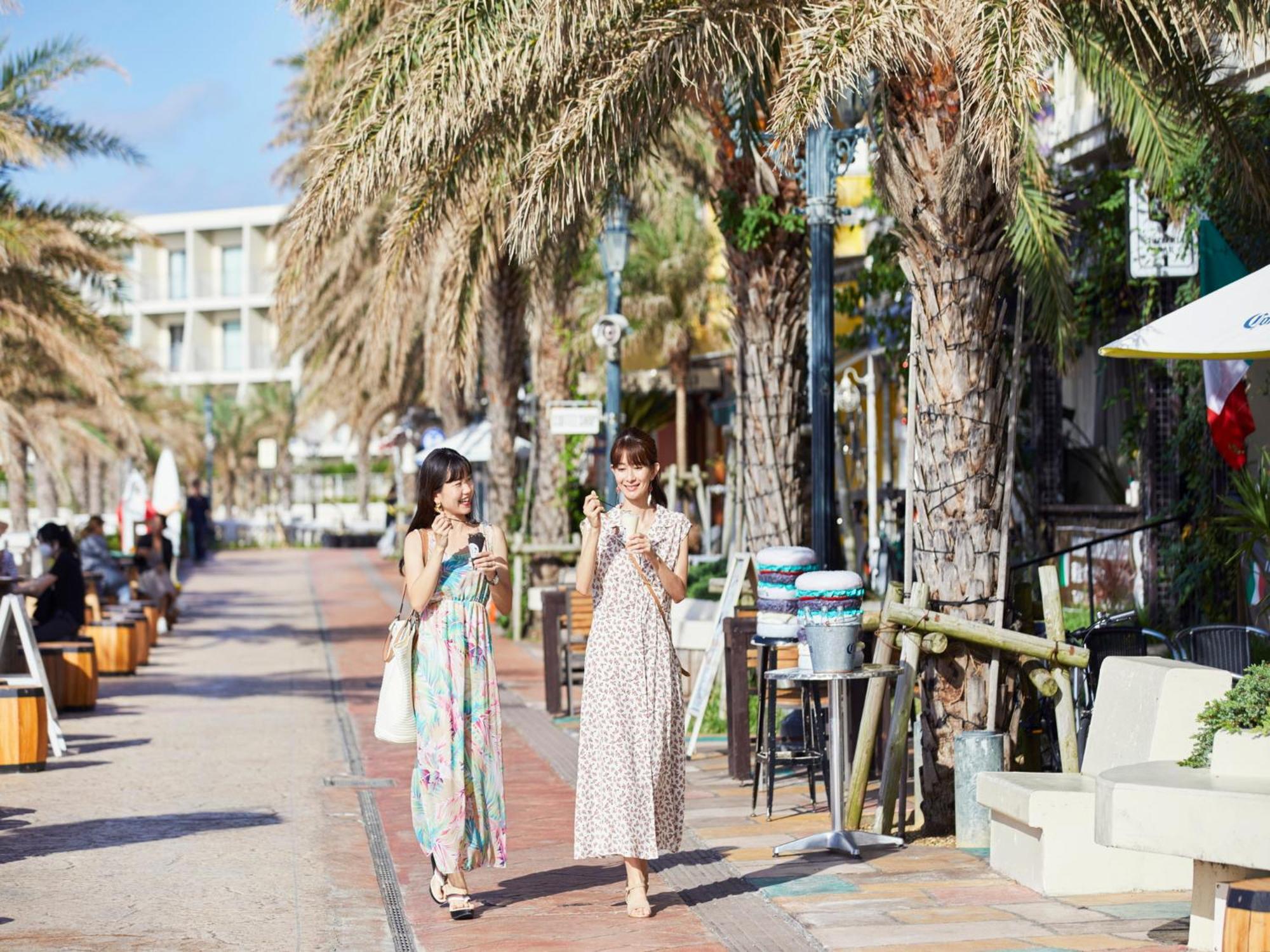 Vessel Hotel Campana Okinawa Тятан Экстерьер фото