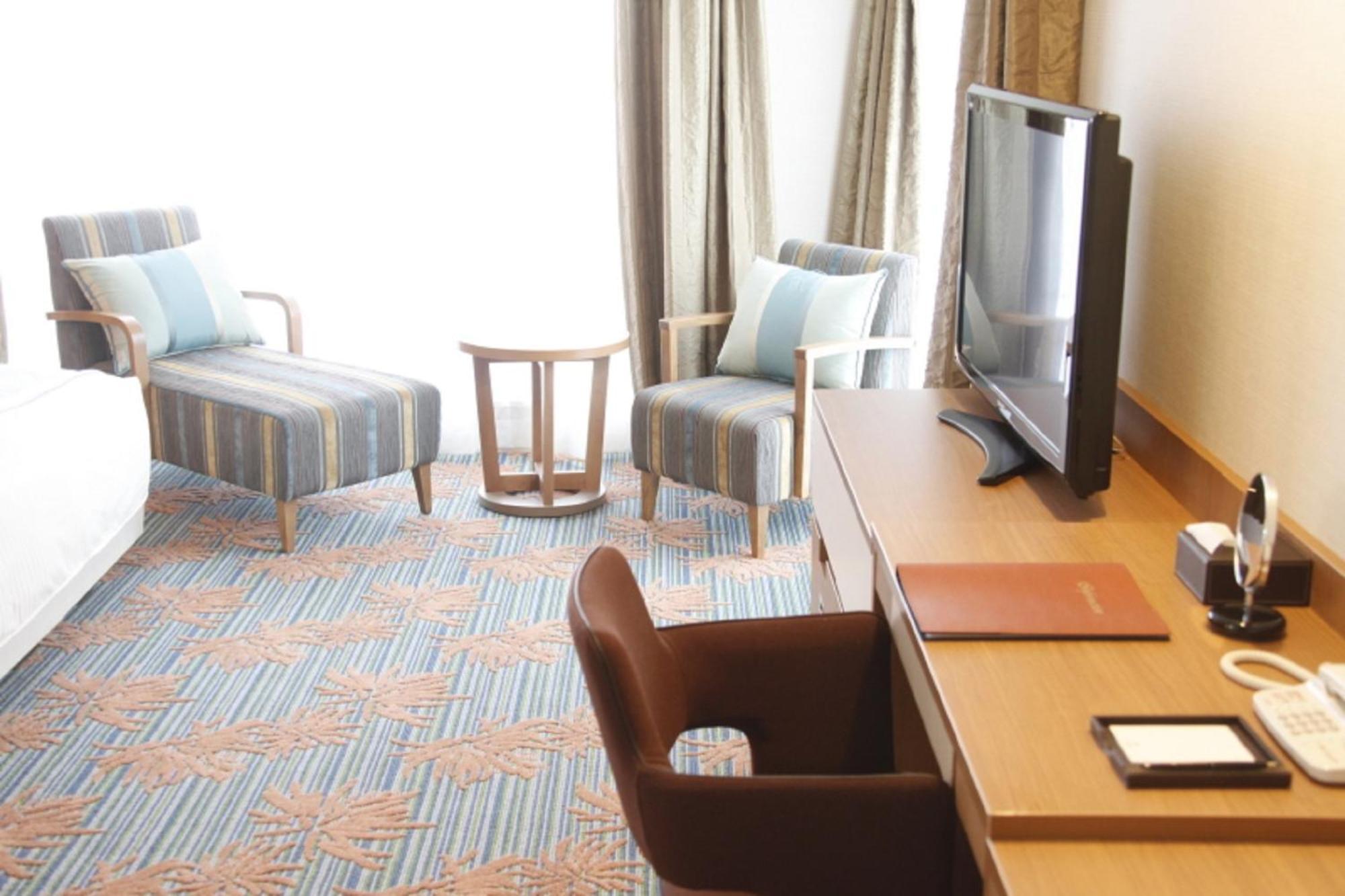 Vessel Hotel Campana Okinawa Тятан Экстерьер фото